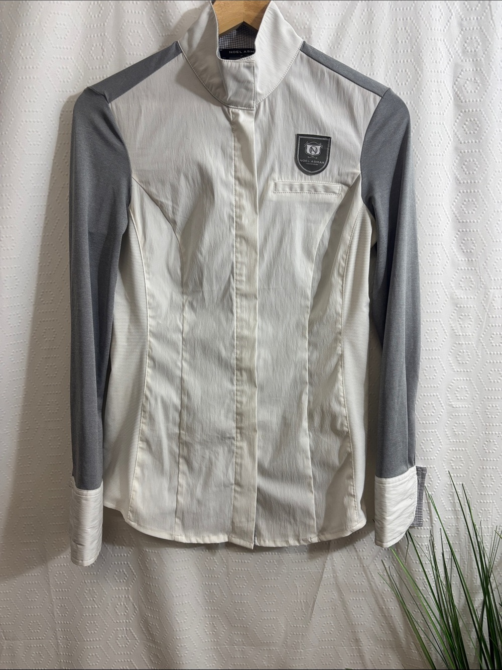 Noel Asmar Equestrian Polo Long Sleeve Top Magnet Collar White Gray Zip Up Sz XS